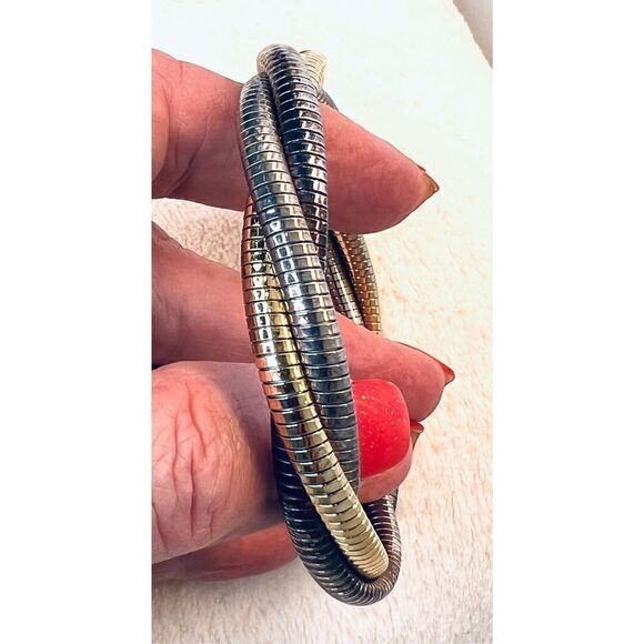 Multi Strand Twisted Serpentine Bracelet Costume Jewelry Buy 3/$18 - Picture 2 of 4